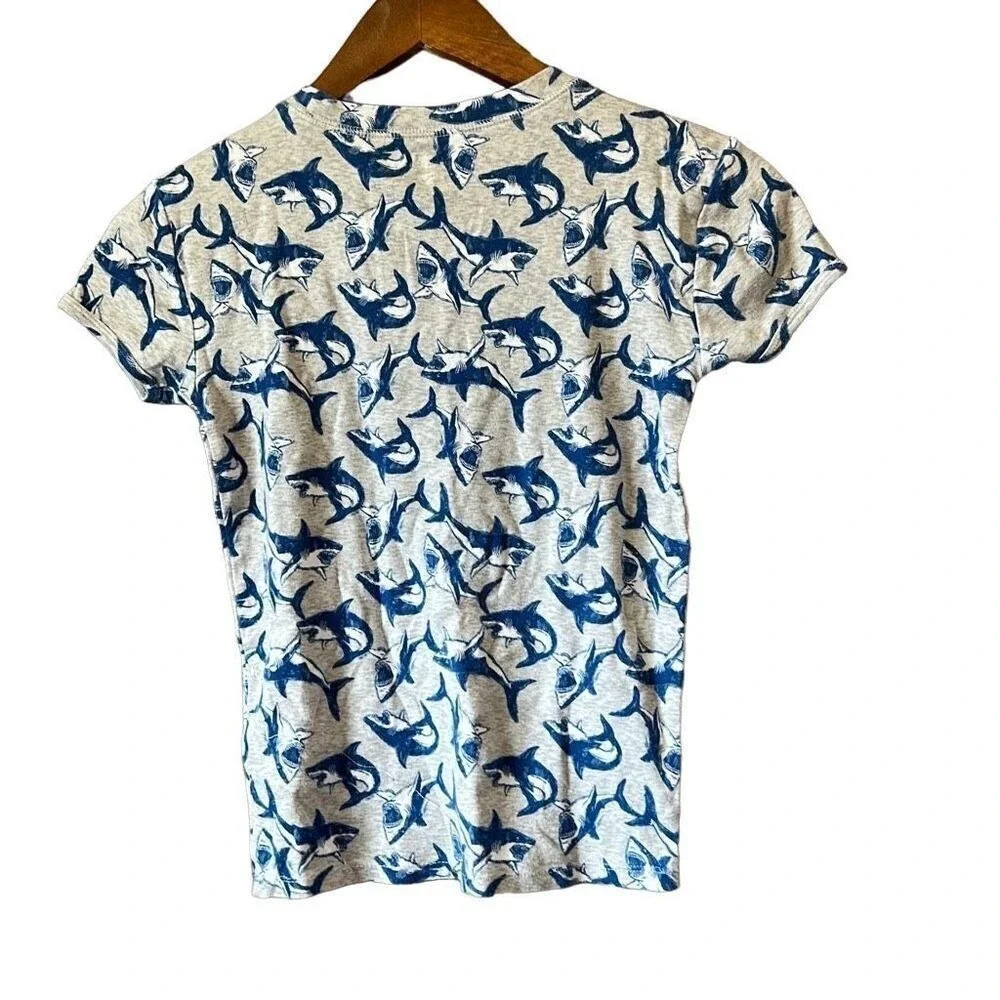 Old Navy Shark Print T-Shirt Unisex Kids XL‎ 12 Gray Blue Excellent Short Sleeve